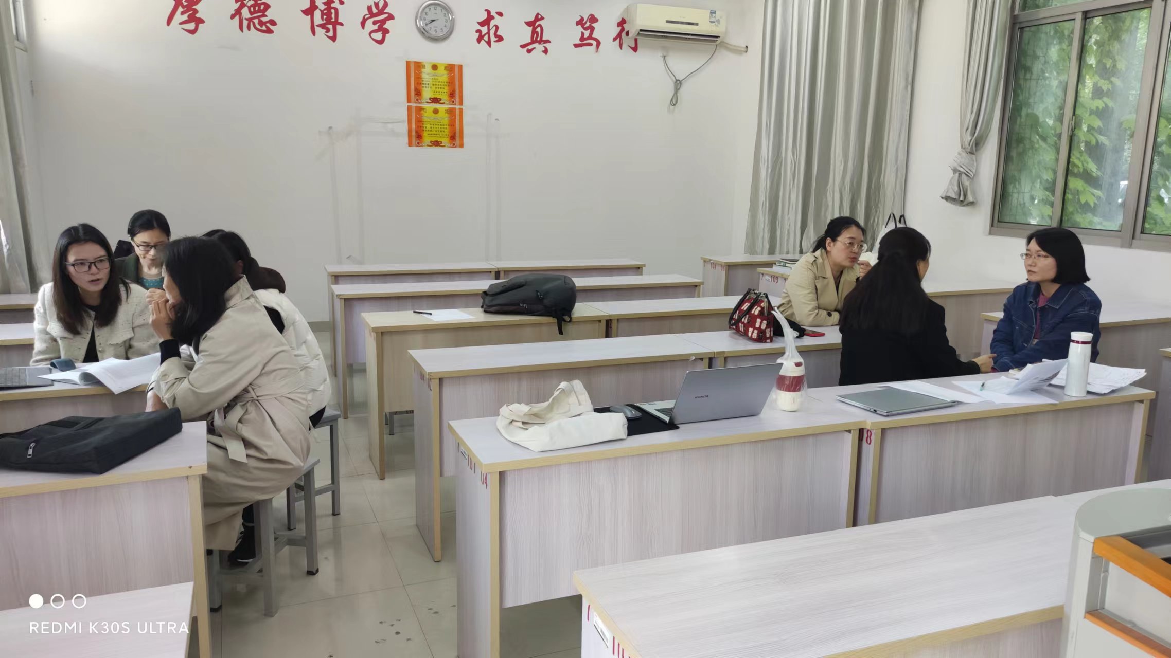 我系教师在第14届“外教社杯”全国高校外语教学大赛省赛中获佳绩